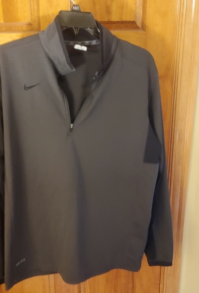 Nike Other - EUC Men's Nike Pullover XL